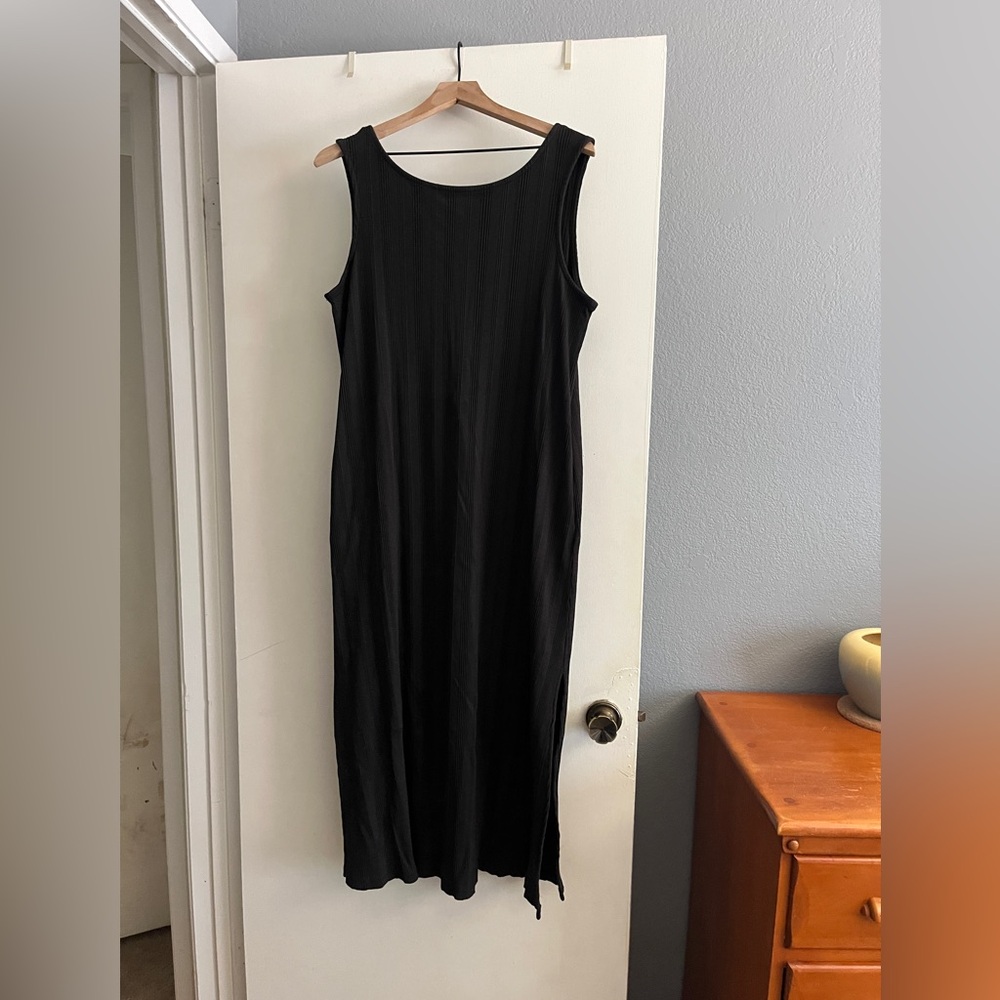 Black Ribbed Mien Studios Maxi Dress